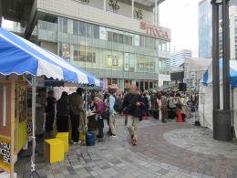 賑わう会場の様子②