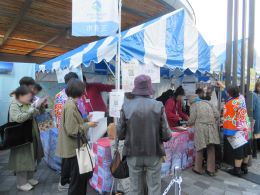 賑わう会場の様子②