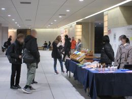 物販スペースの様子②