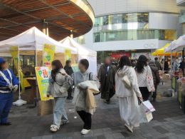 賑わう会場の様子②